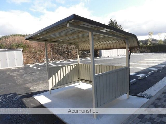ＪＲ磐越東線 船引駅 バス乗車時間：10分 最寄りバス停で下車 徒歩5分 2階建 築9年の内装写真