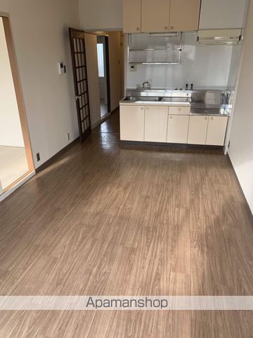 シャトー辻本IIの内装写真