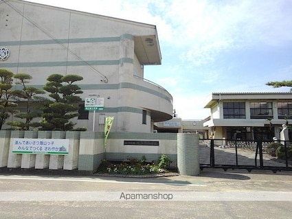 サン・レミール　Ｄ[2LDK/55.81m2]の周辺2