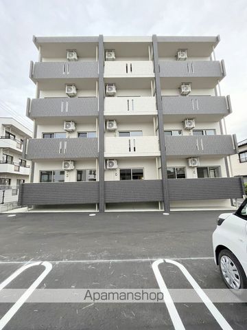 REVEL吉村の外観写真