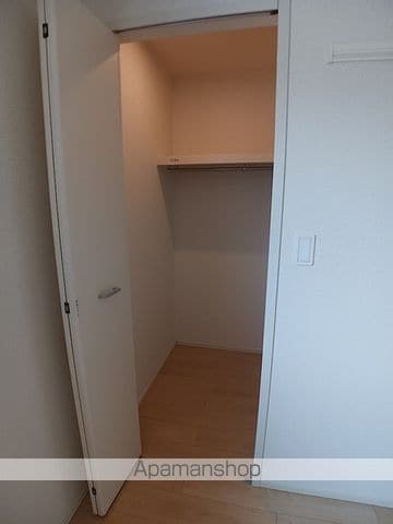 アヴァンティIVの内装写真