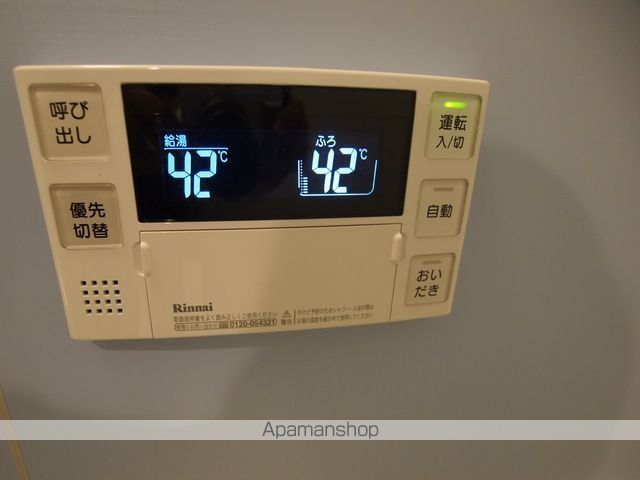ベイルーム鴨居の内装写真