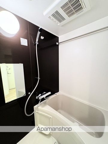 GRIP蓮根の内装写真