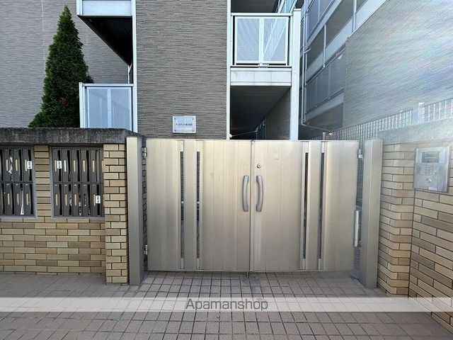 レオパレスラ ピアンタ都立家政の内装写真