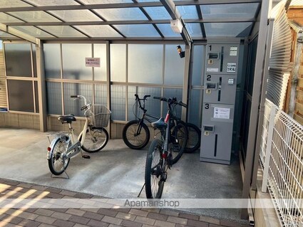 フィオーレ三吉[1LDK/42.04m2]の共用部3