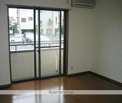 ガーデンハイツ恵比須[1R/28.09m2]のリビング・居間