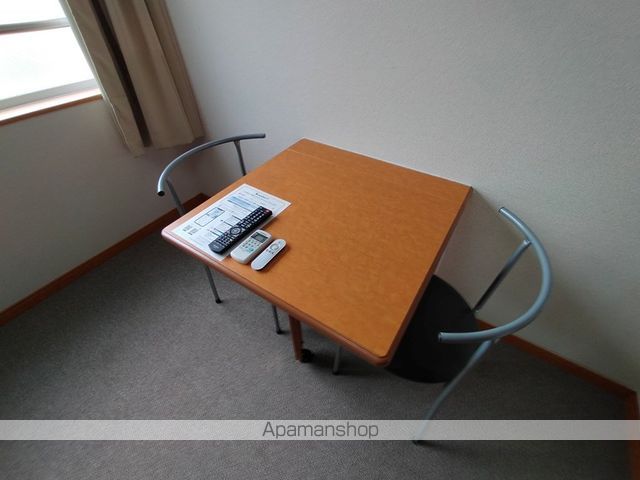 レオパレス近松の内装写真