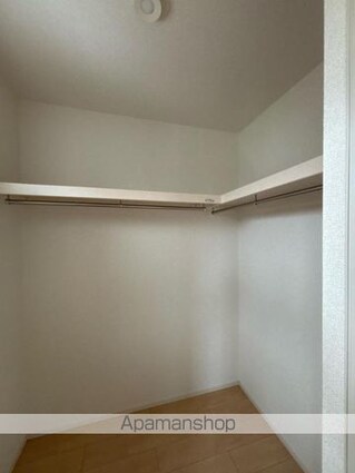 イル　ソーレ　Ａ[2LDK/57.96m2]の収納