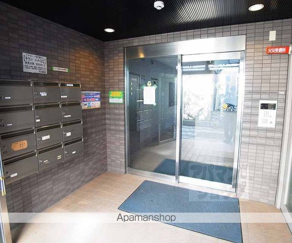 ヴェルジュール桂川の玄関写真