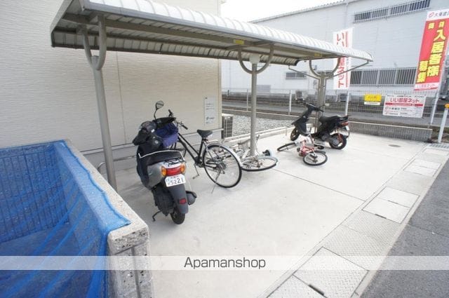 フレイズ Iの玄関写真