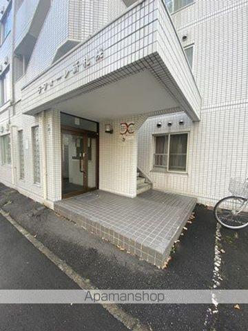 ラ・フォーレ新札幌の玄関写真