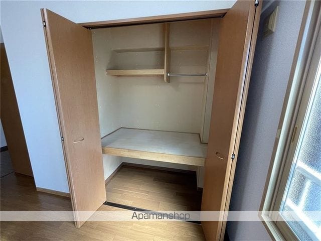 ビラ・ウエストタワーの内装写真