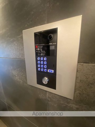 VITA弁天町の玄関写真