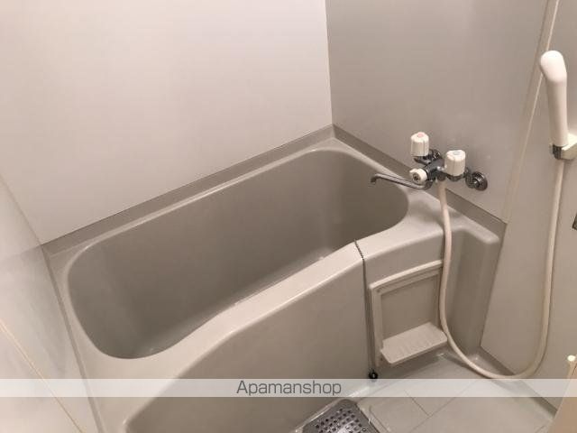 グローリアスII番館の内装写真