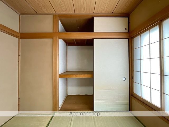 鶴ケ舞1丁目31-14戸建の内装写真