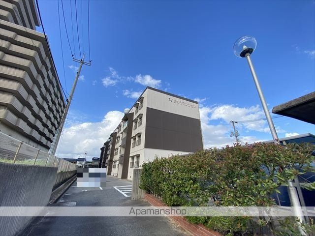 さくらマンションの外観写真