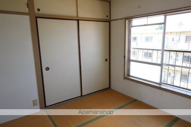 辰巳東ハイツC棟の内装写真