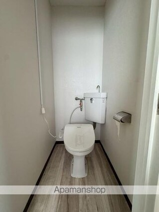 神崎ビル[2DK/37.46m2]のトイレ