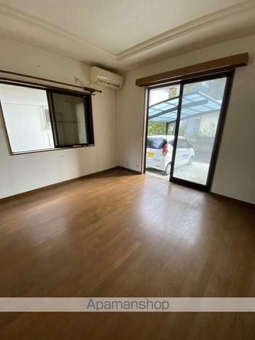 筑肥線 加布里駅 徒歩3分 2階建 築31年の内装写真