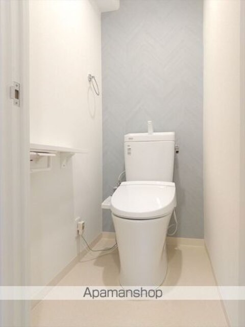 和歌山県和歌山市西高松１丁目[2LDK/46.2m2]のトイレ