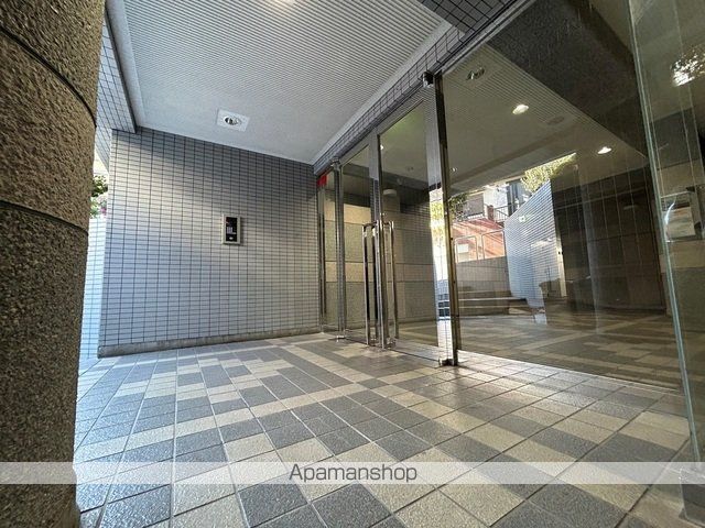 CITY SPIRE 国分寺の玄関写真