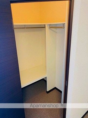 レオネクストオブリガードの内装写真