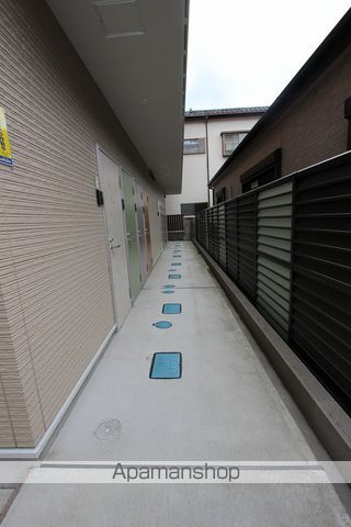 クオーレ八軒小路 WESTの玄関写真