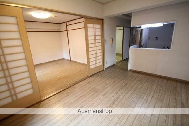 ローレル西緑丘の内装写真