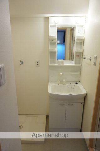 TINY GROVEの内装写真