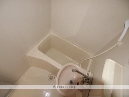 レオパレスウィステリアガーデン[1K/26.49m2]のバス