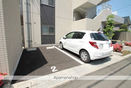 フェリーチェ栄町[1LDK/42.75m2]の駐車場