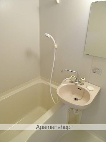 アーバンフラッツ榴ヶ岡の内装写真