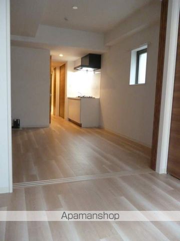 ファーストフィオーレ江坂垂水町の内装写真