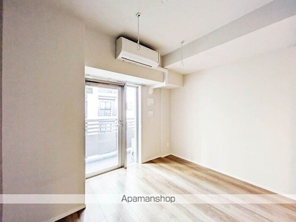 ホウエイコート秋葉原[1K/25.64m2]のリビング・居間1