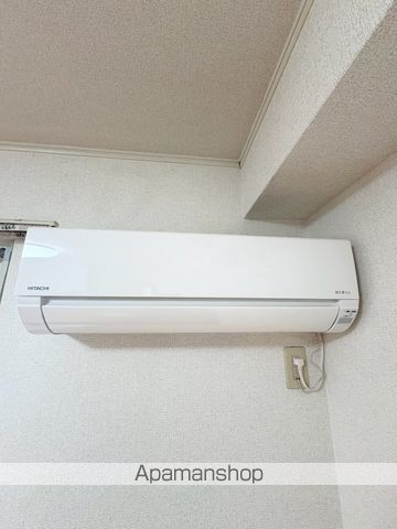 ボンヌジュルネの内装写真