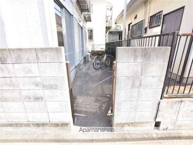 ハイツエミールの玄関写真