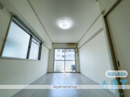 日正山越ハイツ１[1R/29.7m2]のリビング・居間