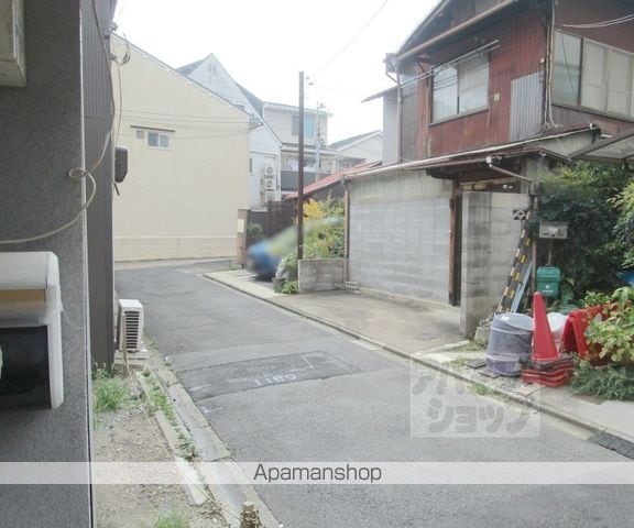 紫野下柏野町貸家の内装写真