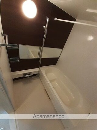 愛媛県新居浜市新須賀町２丁目[2LDK/52.81m2]のバス