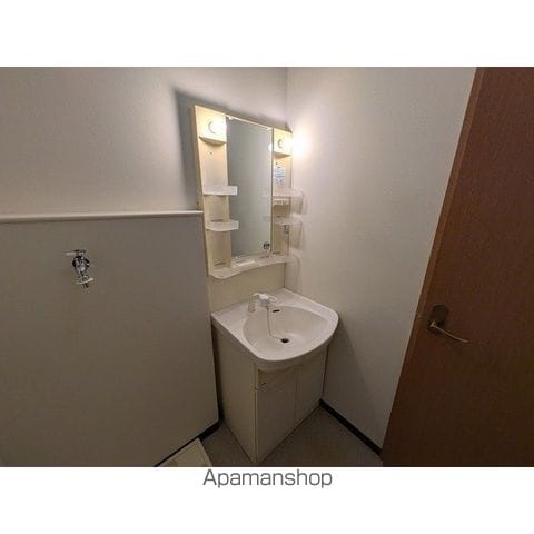 セレンディピティー響の内装写真