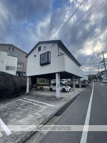 渡邊アパートの外観写真