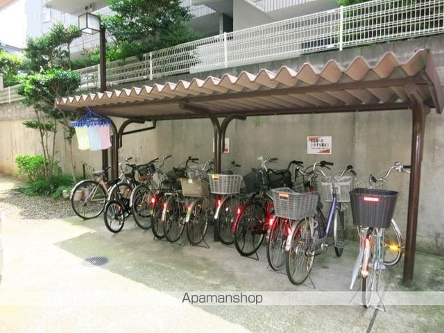 101セントラルビルの外観写真
