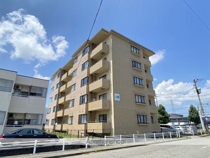ロイヤルハイム成和[2LDK/68.64m2]の外観3