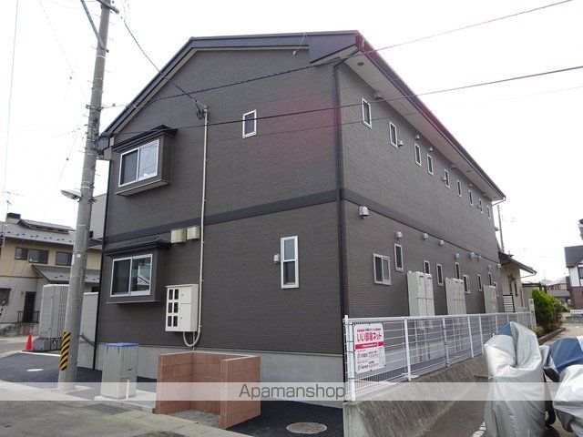 タウンホーム新田東の外観写真