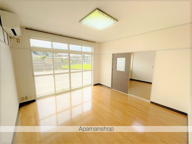 グリーンハイツ高森の内装写真