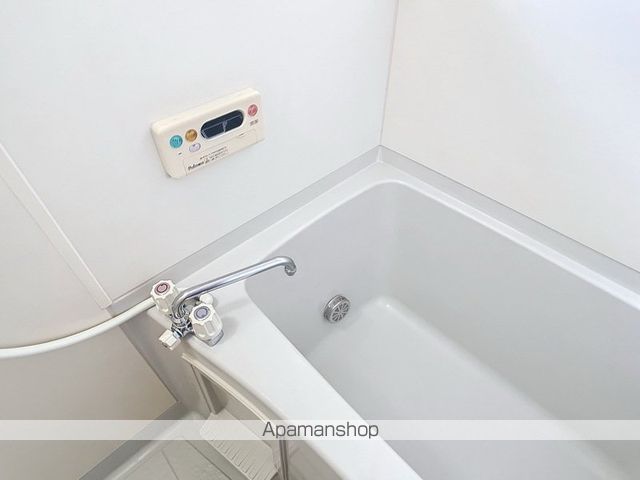 グランジョヴィアルの周辺写真