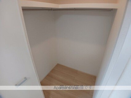 フィオーレＨ[1LDK/40m2]の収納
