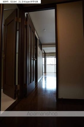 東京都新宿区富久町[2LDK/51.3m2]の玄関