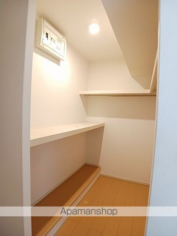 ヴィラ ピアーチェIIの内装写真