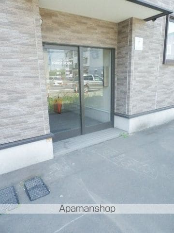 ブラン菊水の玄関写真